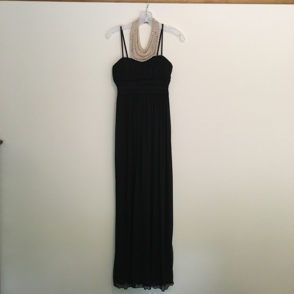 Pearl High-Neck Black Formal Dress